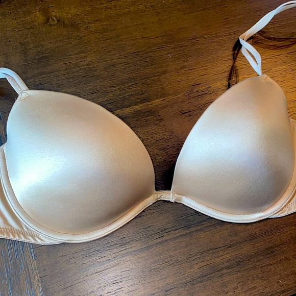 Heartbreaker Plunge Push-Up Bra! - Picture 1 of 5